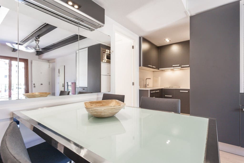 3 bedroom Apartment for sale in Palma de Mallorca - € 1,200,000 (Ref: 8523446)