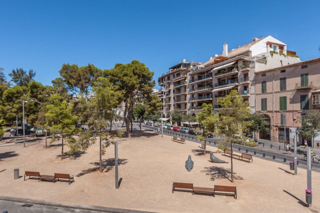 3 bedroom Apartment for sale in Palma de Mallorca - € 1,200,000 (Ref: 8523446)