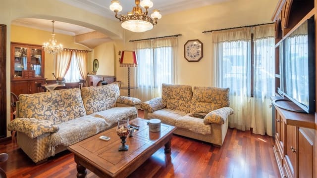 8 sovrum Villa till salu i Palma de Mallorca - 975 000 € (Ref: 8523494)