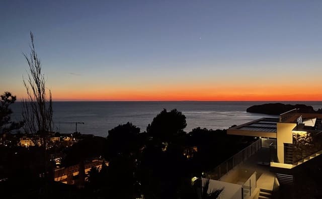 4 quarto Moradia para venda em Santa Ponsa, Calvià com piscina - 9 890 000 € (Ref: 8523496)