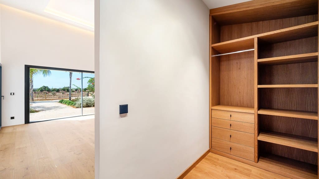 6 soveværelse Villa til salg i Ses Salines med swimmingpool - € 3.650.000 (Ref: 8523505)