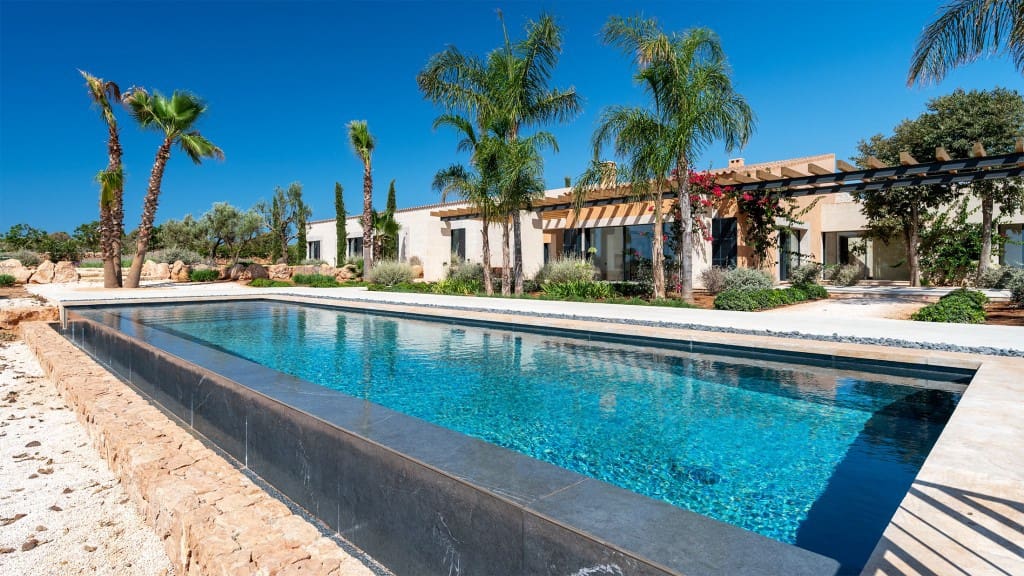 6 soveværelse Villa til salg i Ses Salines med swimmingpool - € 3.650.000 (Ref: 8523505)