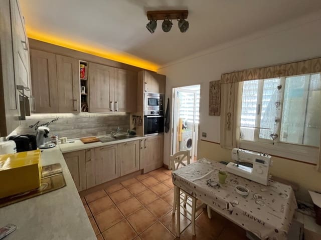 9 slaapkamer Huis te koop in Palma de Mallorca - € 1.325.000 (Ref: 8523508)