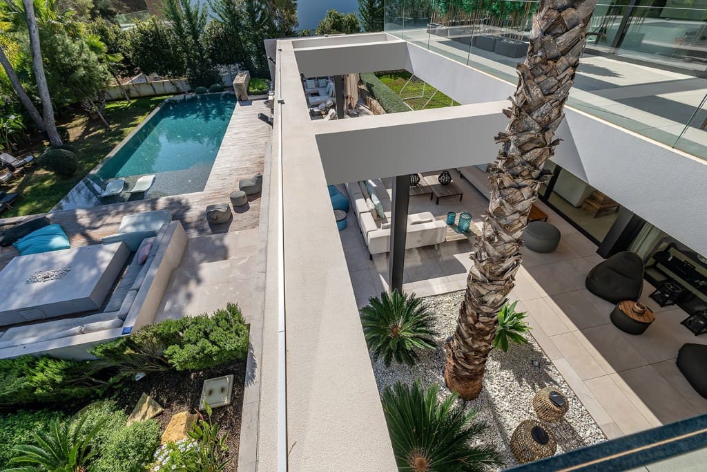 6 slaapkamer Villa te koop in Santa Ponsa met zwembad - € 9.400.000 (Ref: 8523644)