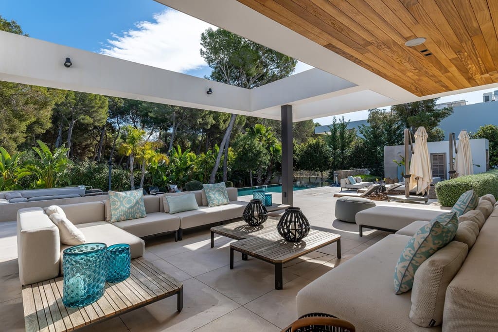 6 slaapkamer Villa te koop in Santa Ponsa met zwembad - € 9.400.000 (Ref: 8523644)
