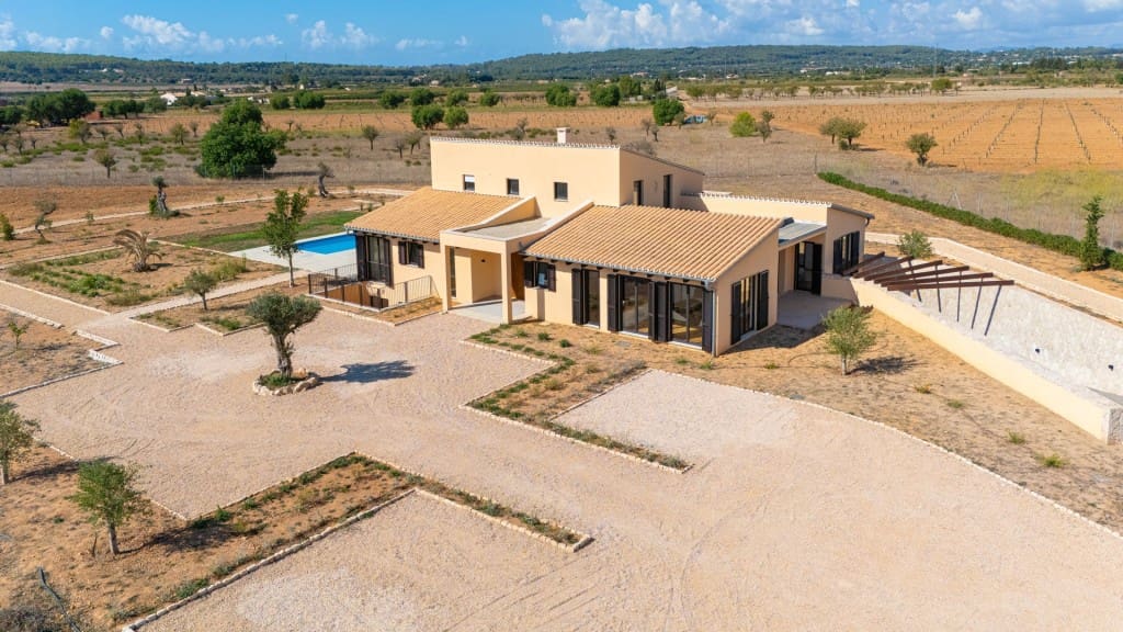 4 Zimmer Finca/Landgut zu verkaufen in Santa Maria del Cami mit Pool - 4.250.000 € (Ref: 8524885)