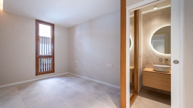 2 soveværelse Lejlighed til salg i Foners, Palma de Mallorca med swimmingpool - € 660.000 (Ref: 8524903)