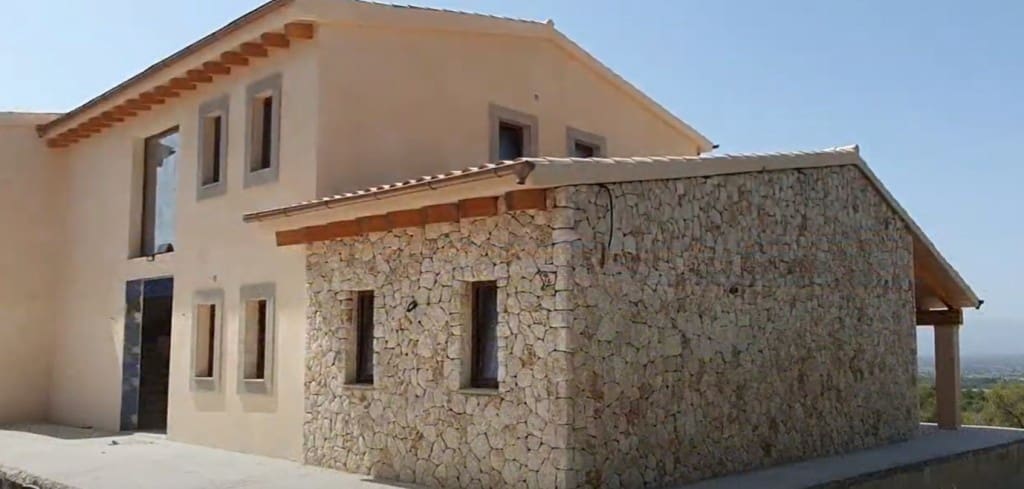 5 soveværelse Villa til salg i L'Aranjassa / S'Aranjassa med swimmingpool - € 2.950.000 (Ref: 8524905)