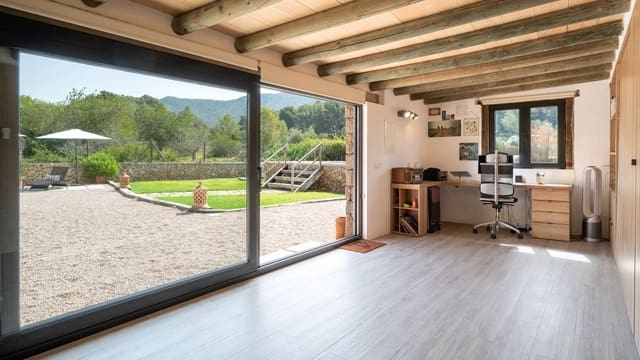 4 sypialnia Finka/Dom wiejski na sprzedaż w Calvià z basenem - 1 995 000 € (Ref: 8524915)