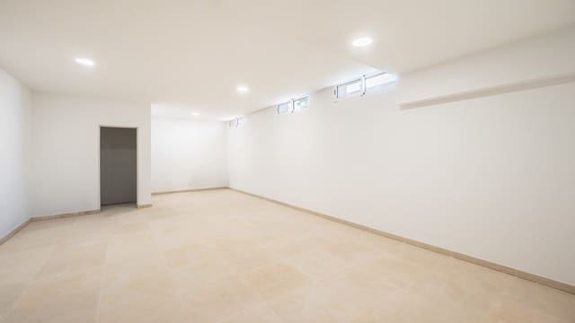 3 slaapkamer Halfvrijstaande villa te koop in Palma de Mallorca met zwembad - € 1.100.000 (Ref: 8524935)