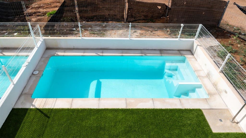 3 sypialnia Dom blizniak na sprzedaż w Palma de Mallorca z basenem - 1 100 000 € (Ref: 8524935)