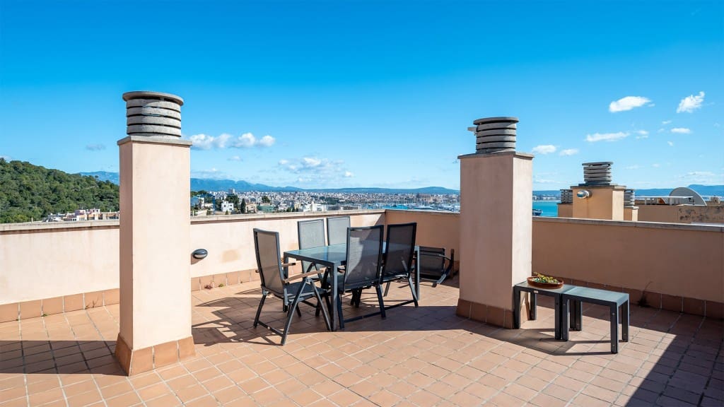3 soveværelse Penthouse til salg i Palma de Mallorca med swimmingpool - € 1.200.000 (Ref: 8524945)