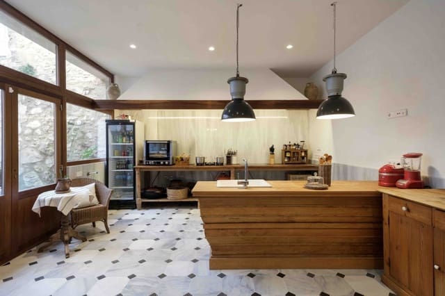 3 bedroom Townhouse for sale in Porreres - € 1,890,000 (Ref: 8524947)