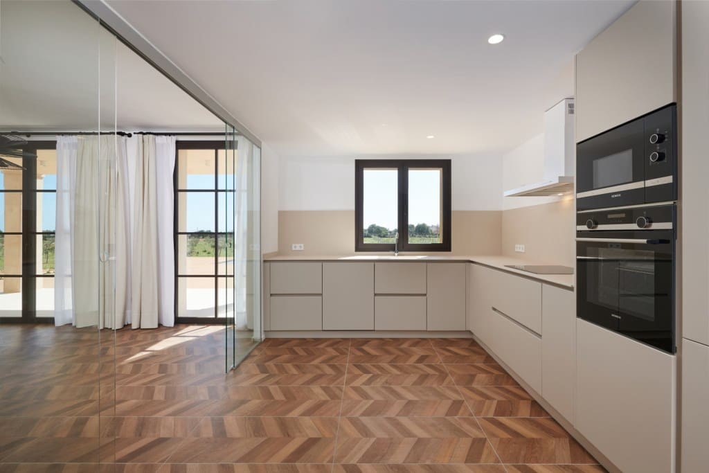 4 soveværelse Finca/Landehus til salg i Portocristo / Port de Manacor med swimmingpool - € 1.500.000 (Ref: 8524953)