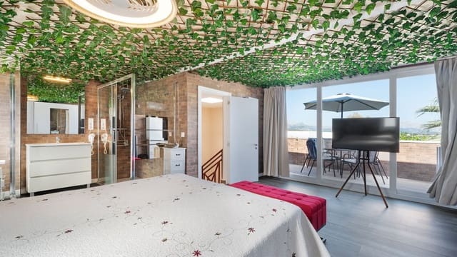 5 chambre Maison de Ville à vendre à Puerto de Alcudia, Alcúdia - 798 000 € (Ref: 8524984)