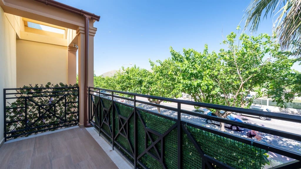 5 soverom Hus til salgs i Puerto de Alcudia - € 798 000 (Ref: 8524984)