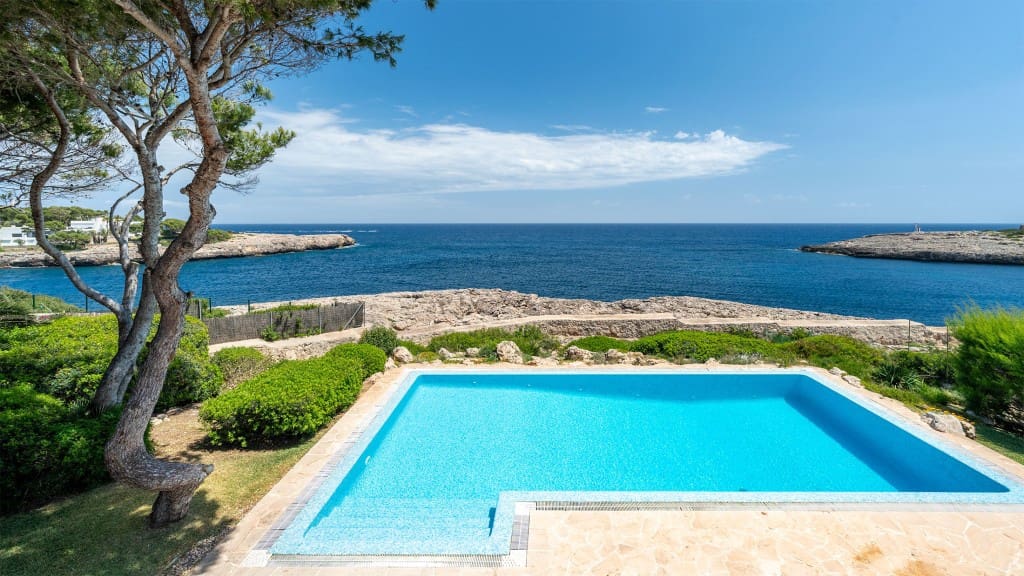 7 soveværelse Villa til salg i Cala d'Or med swimmingpool - € 6.950.000 (Ref: 8527589)