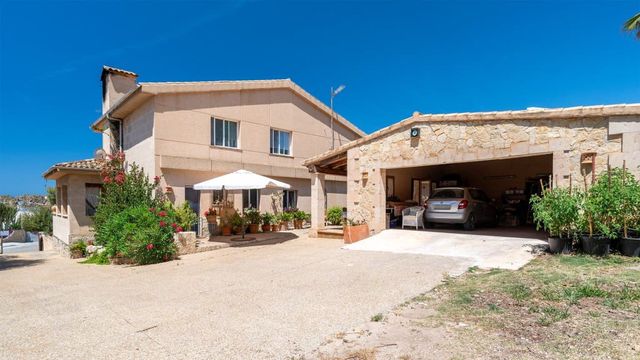3 soveværelse Villa til salg i Santa Ponsa, Calvià med garage - € 3.195.000 (Ref: 8527591)