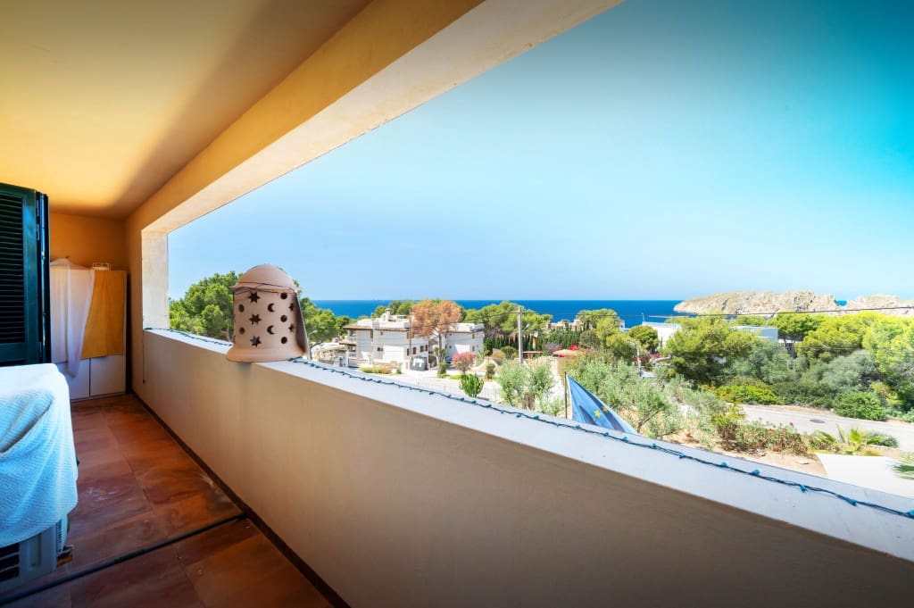 Chalet de 3 habitaciones en Santa Ponsa en venta - 3.195.000 € (Ref: 8527591)