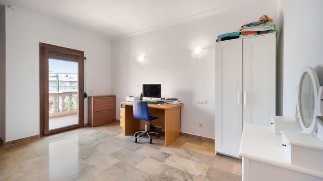 4 sypialnia Willa na sprzedaż w Son Rapinya, Palma de Mallorca z basenem - 1 450 000 € (Ref: 8527613)