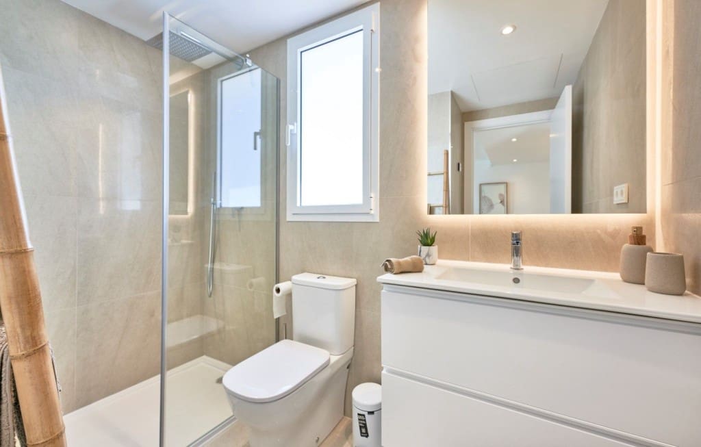 2 Zimmer Apartment zu verkaufen in Cala d'Or mit Pool - 450.000 € (Ref: 8527616)