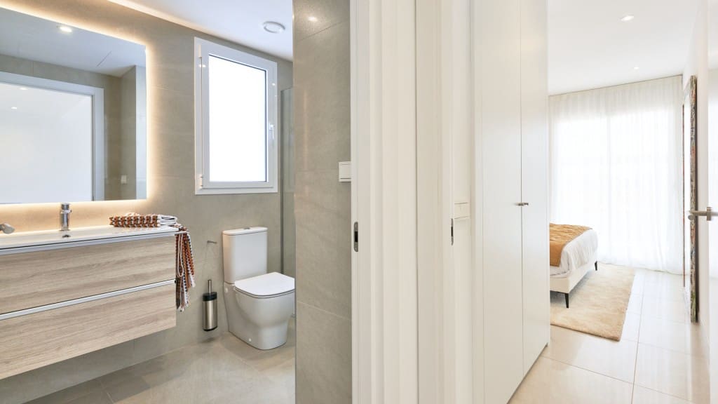 2 Zimmer Apartment zu verkaufen in Cala d'Or mit Pool - 450.000 € (Ref: 8527616)