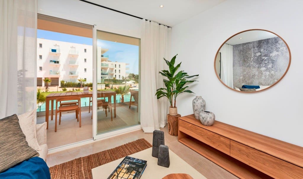 2 Zimmer Apartment zu verkaufen in Cala d'Or mit Pool - 450.000 € (Ref: 8527616)