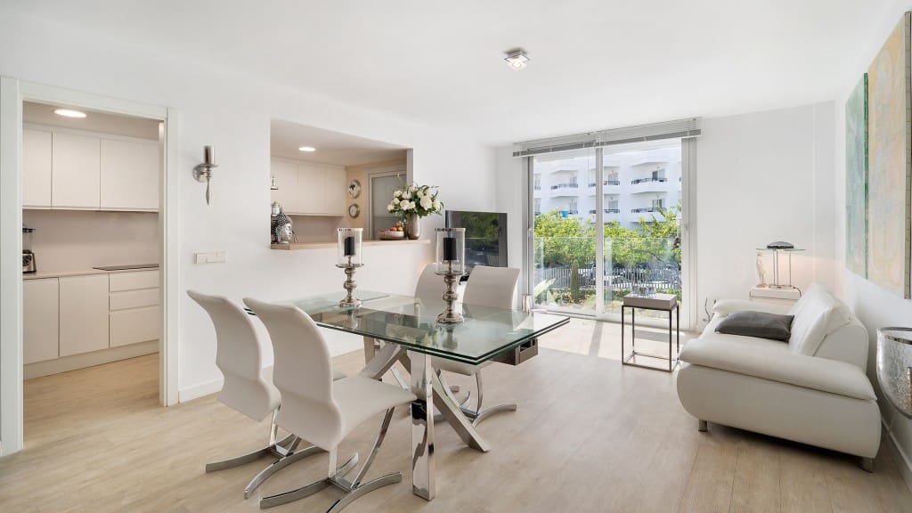 4 bedroom Apartment for sale in Palmanova with pool - € 845,000 (Ref: 8550952)