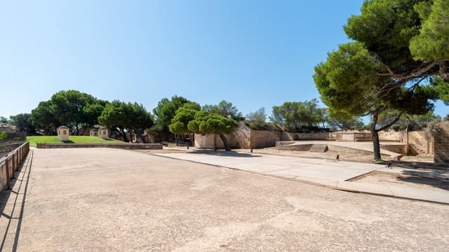 Ruin til salg i Coll d'en Rabassa, Palma de Mallorca - € 850.000 (Ref: 8634249)