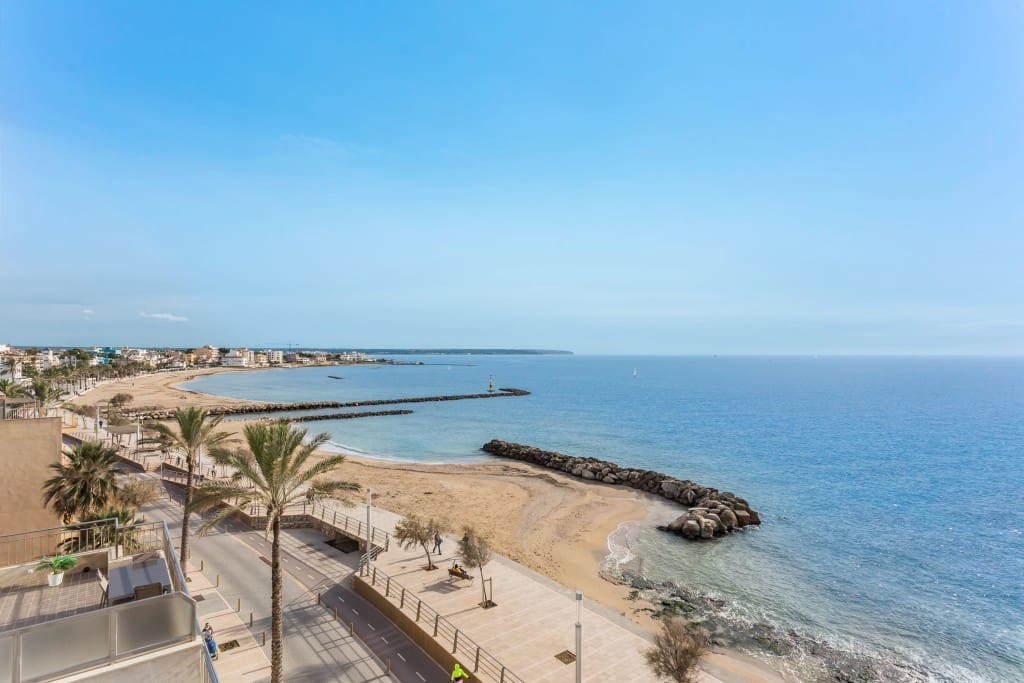 3 soveværelse Byhus til salg i Es Molinar / El Molinar med swimmingpool - € 3.200.000 (Ref: 8636309)