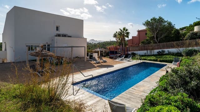 5 chambre Villa/Maison à vendre à Cala Ratjada, Capdepera avec piscine - 1 350 000 € (Ref: 8644632)