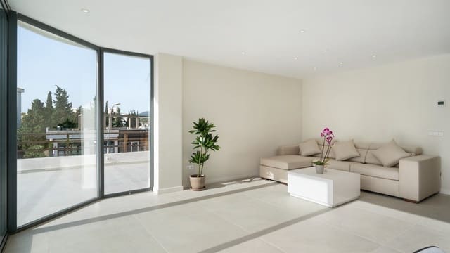 2 sypialnia Apartament na sprzedaż w Puerto Portals, Calvià z basenem - 1 060 000 € (Ref: 8656079)