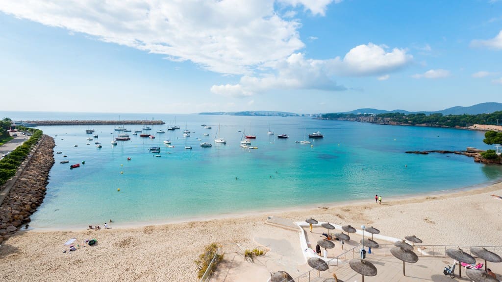 2 quarto Apartamento para venda em Puerto Portals com piscina - 1 060 000 € (Ref: 8656079)