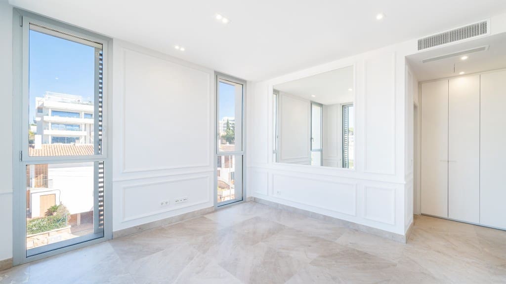 3 slaapkamer Penthouse te koop in Palma de Mallorca met zwembad - € 2.250.000 (Ref: 8675481)