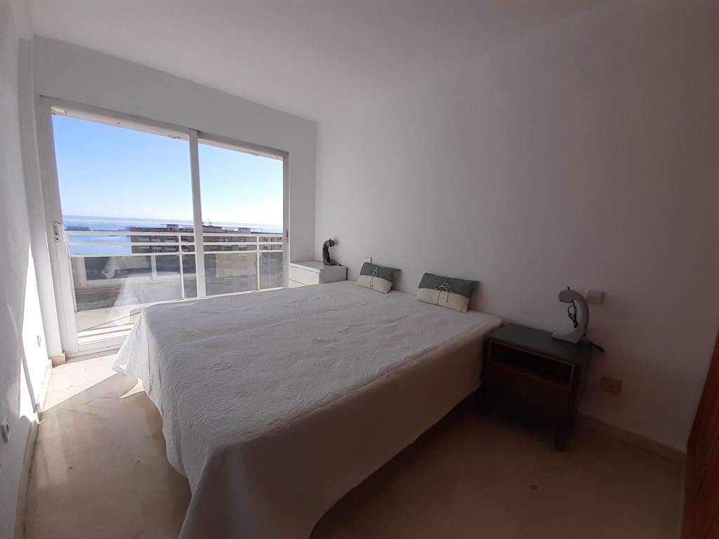 2 soveværelse Lejlighed til leje i Palma de Mallorca med swimmingpool - € 2.000 (Ref: 8699497)