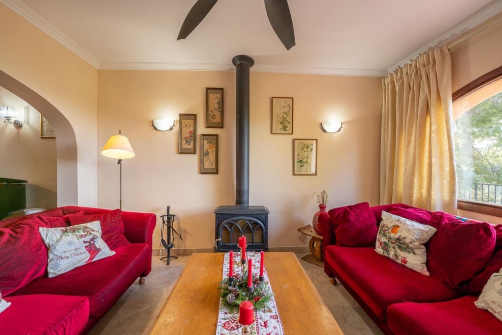 3 soveværelse Finca/Landehus til salg i Bunyola - € 1.150.000 (Ref: 8848806)