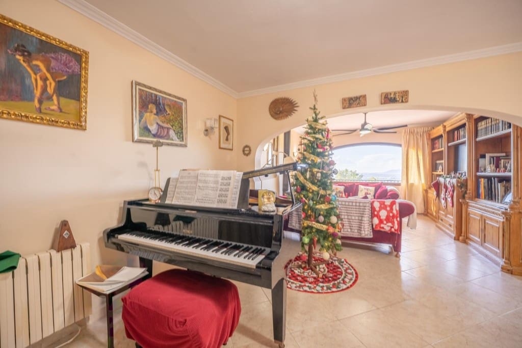 3 soveværelse Finca/Landehus til salg i Bunyola - € 1.150.000 (Ref: 8848806)