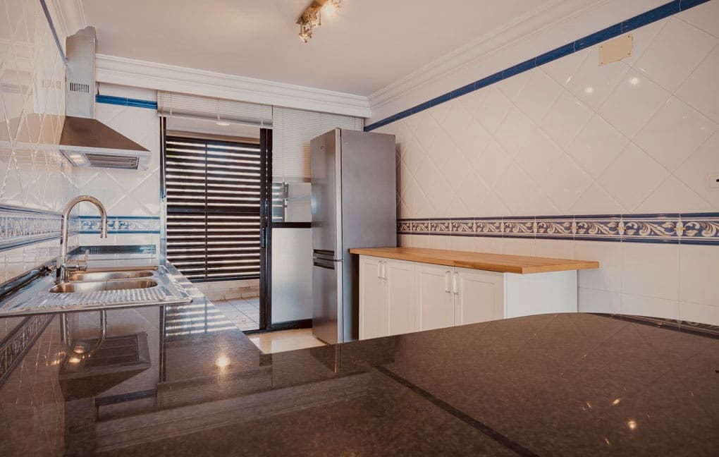 2 slaapkamer Appartement te huur in Palma de Mallorca - € 2.500 (Ref: 8907386)