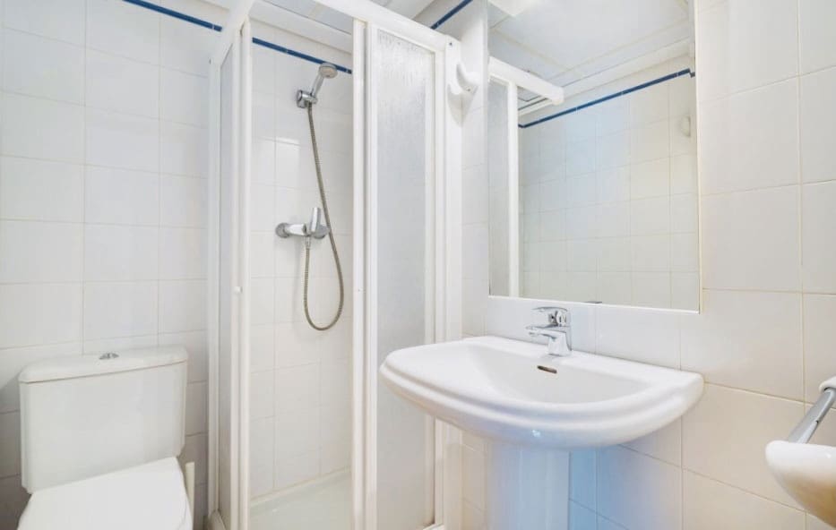 2 slaapkamer Appartement te huur in Palma de Mallorca - € 2.500 (Ref: 8907386)