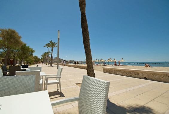 2 slaapkamer Appartement te huur in Palma de Mallorca - € 2.500 (Ref: 8907386)