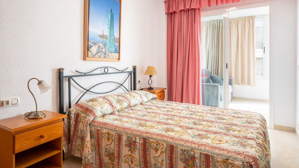 2 chambre Appartement à vendre à Puerto Portals avec piscine - 725 000 € (Ref: 8907389)