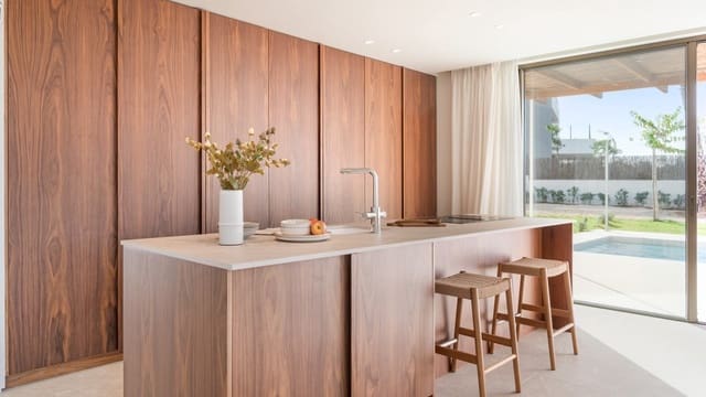 4 soveværelse Villa til salg i Son Gual, Palma de Mallorca med swimmingpool - € 2.640.000 (Ref: 8932073)