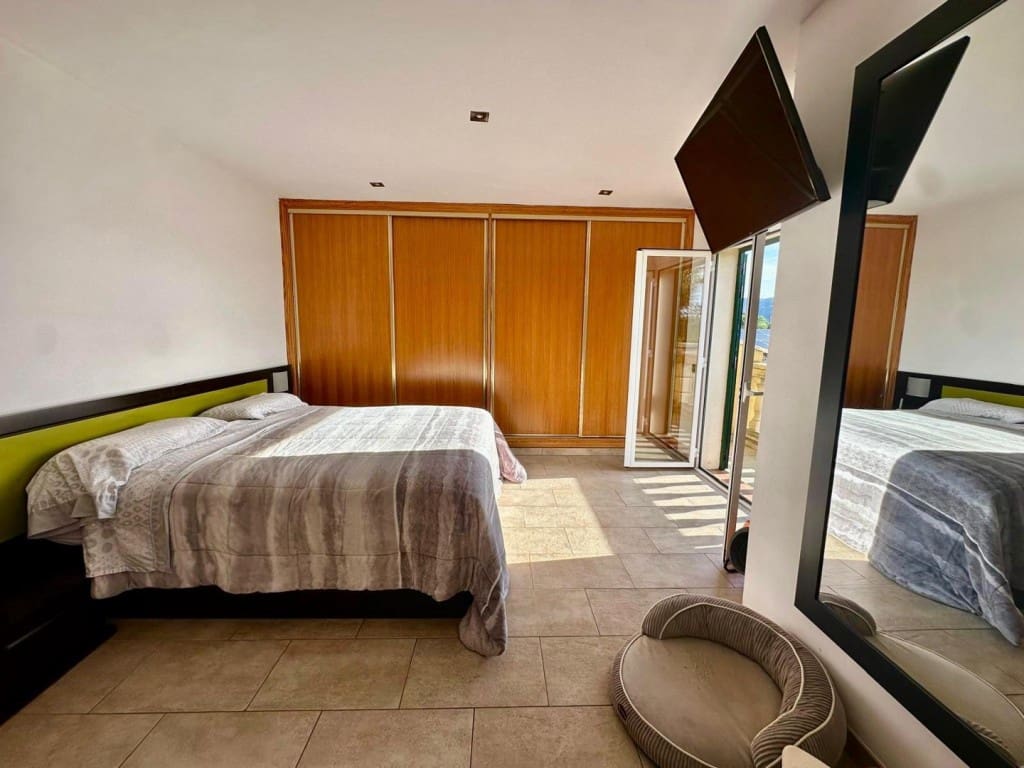 3 soveværelse Byhus til salg i Calvia med swimmingpool - € 930.000 (Ref: 8948628)