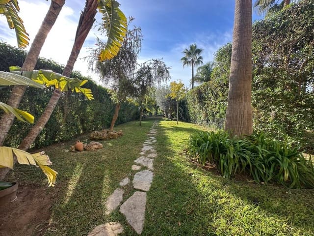 3 soveværelse Byhus til salg i Calvià med swimmingpool garage - € 850.000 (Ref: 8948628)