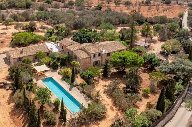 7 slaapkamer Finca/Landhuis te koop in Santanyí met zwembad - € 3.500.000 (Ref: 8954196)