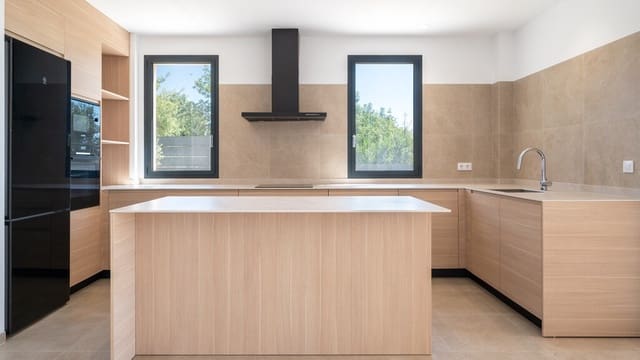 3 sypialnia Willa na sprzedaż w Lloseta z basenem - 1 400 000 € (Ref: 8956949)