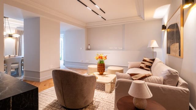 2 soveværelse Byhus til salg i Palma de Mallorca - € 1.950.000 (Ref: 8969961)