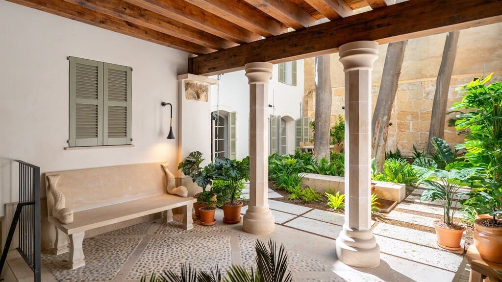 2 slaapkamer Huis te koop in Palma de Mallorca - € 1.950.000 (Ref: 8969961)