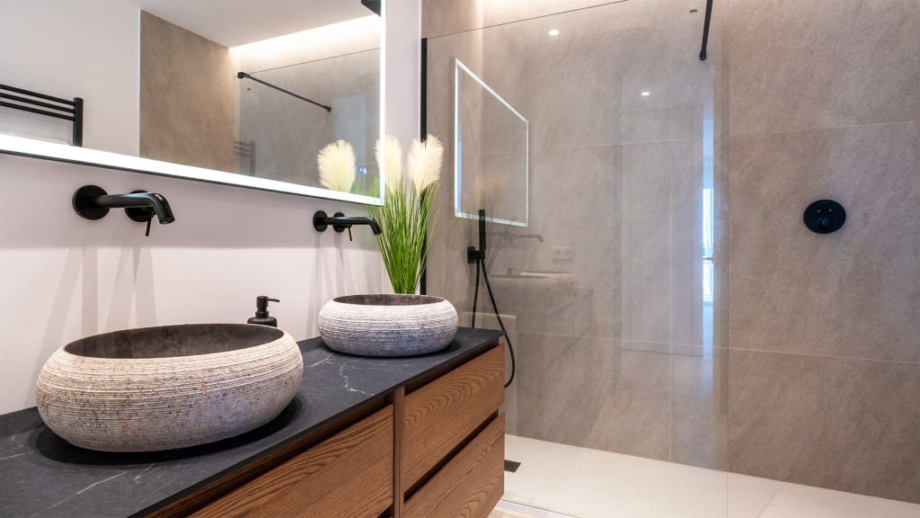 3 bedroom Apartment for sale in Palma de Mallorca - € 2,045,000 (Ref: 8972000)