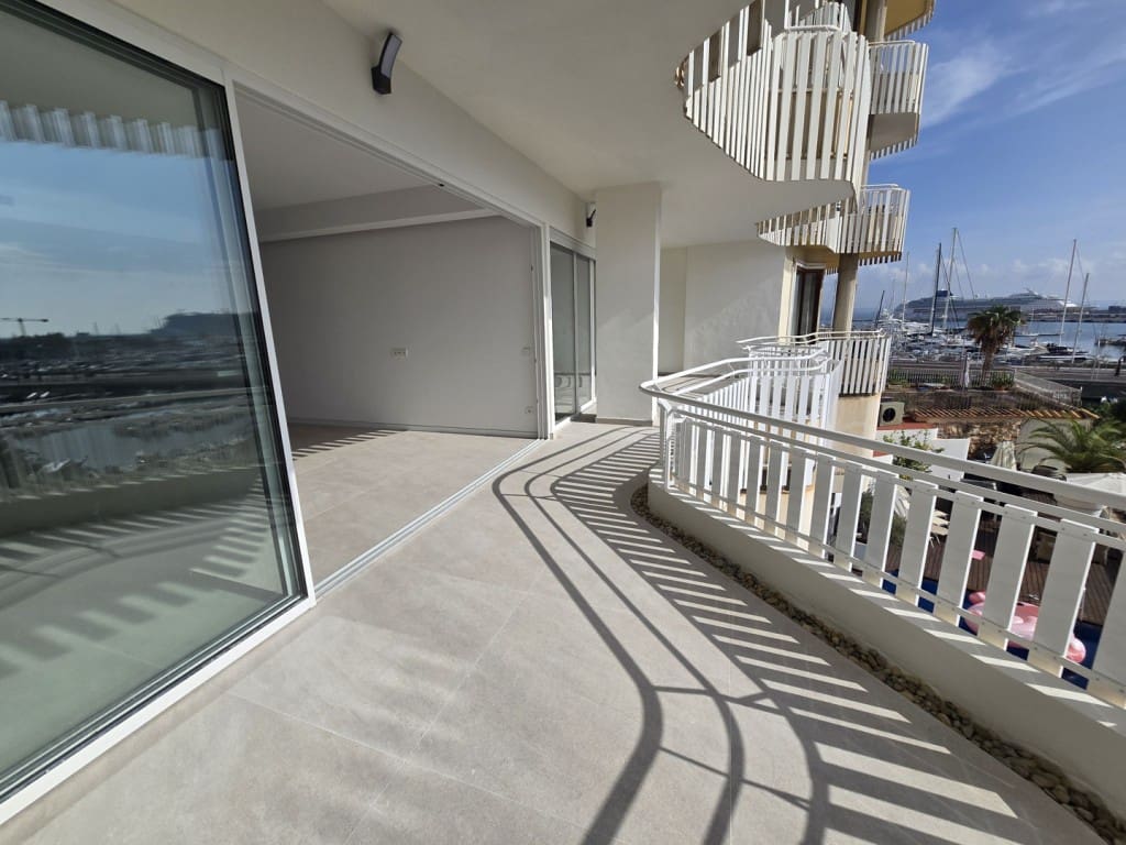 3 bedroom Apartment for sale in Palma de Mallorca - € 2,045,000 (Ref: 8972000)